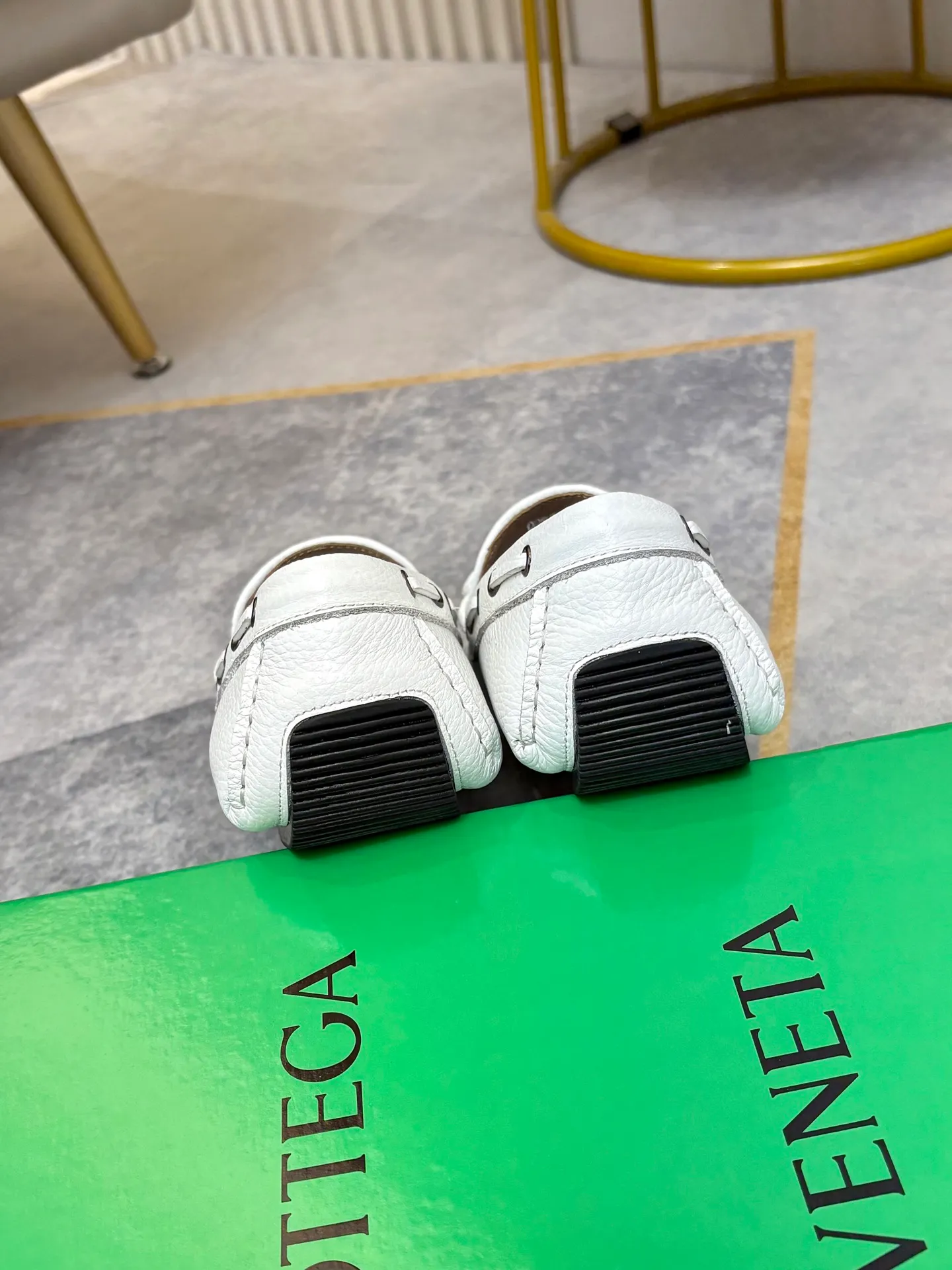P420💰 (Niu Li + Niu Pad) [BV] The latest hot style‼ ️Casual men's shoes, uppers imported first-layer cowhide ➕Full imported cowhide lining✔️Exquisite workmanship, excellent foot feel, special rubber soles✔️, cool and fashionable, the latest fashion, fashionable outsole, hurry up.  Code number: 38-44 (can be customized to 37.45, non-refundable)